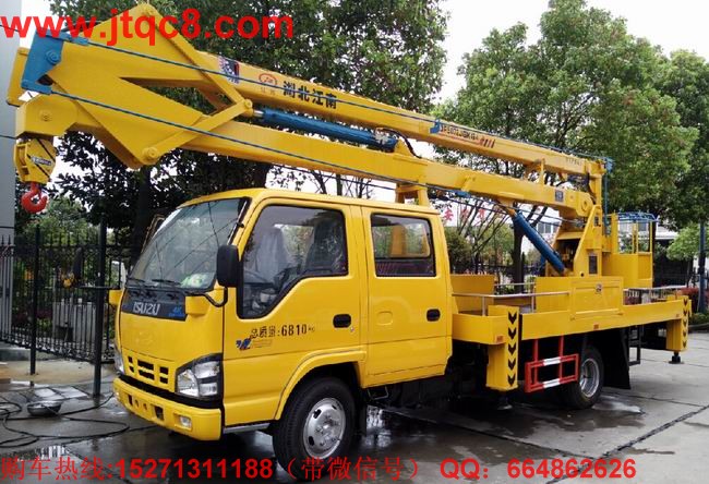 慶鈴18米高空作業(yè)車(國四)采用慶鈴底盤加裝上裝部分而成;液壓式三節(jié)折疊臂,最大作業(yè)高度18米,作業(yè)輻度5.7米; 采用國產(chǎn)、進口換向閥及液壓油缸,換向平穩(wěn),操作靈活方便;隨車安裝四個液壓支腿,以保證整車在操作時的穩(wěn)定性與安全性;支腿與工作臂互鎖,安全可靠,防止誤操作過位.